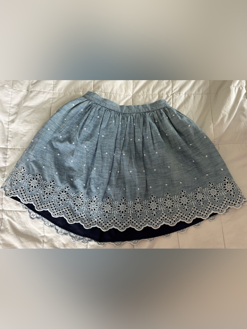 EUC GAP girls eyelet pull on skirt.